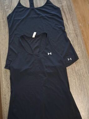 Under Armour Women's Black  Performance Tank Tops (Set of 2) And 3 Leggings